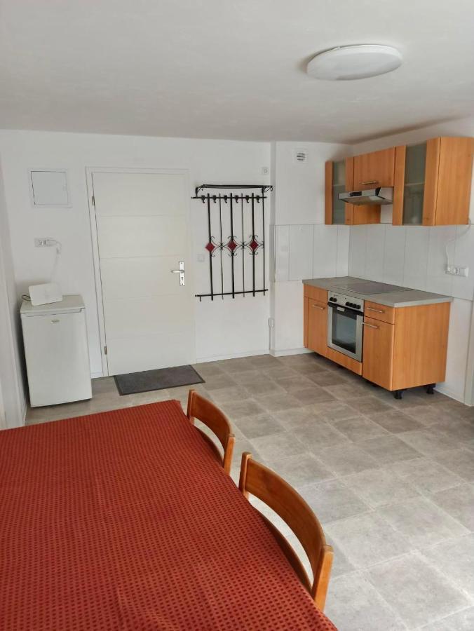 Apartments Zum Stillen Winkel Niederbreitbach Zewnętrze zdjęcie