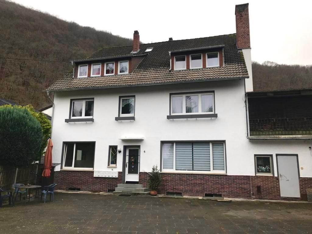 Apartments Zum Stillen Winkel Niederbreitbach Zewnętrze zdjęcie